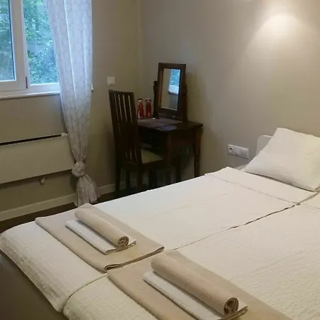 Downtown Garden Nest Apartament *